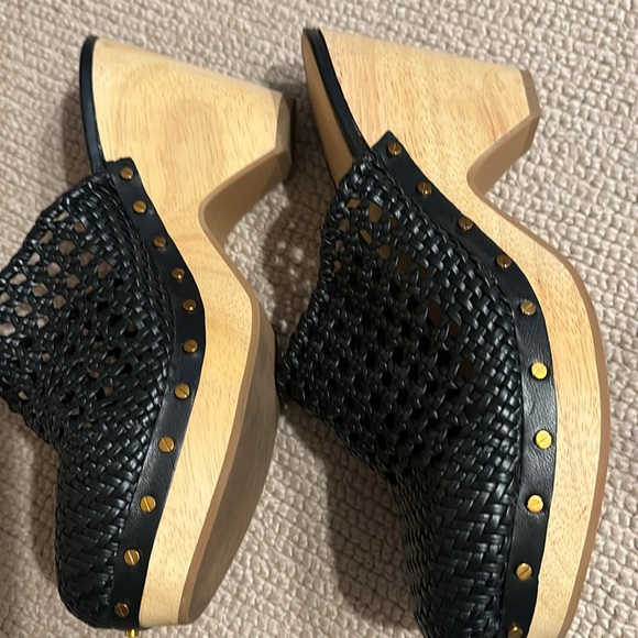 Veronica Beard Hardie Black Woven Leather Mule Clogs SIZE 9 - Picture 5 of 10